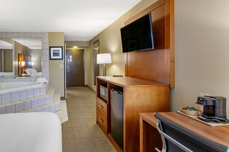 Hotel Comfort Inn