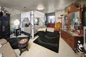 Bed & Breakfast Matthews Manor