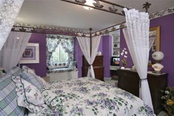 Bed & Breakfast Matthews Manor