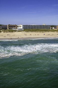 Hotel Ramada Plaza Nags Head Oceanfront