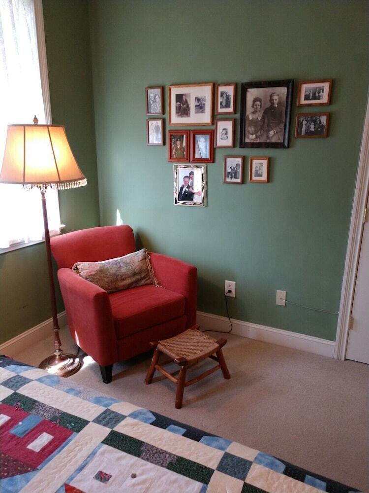 Haynes Bed And Breakfast