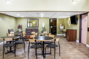 Hotel Quality Inn Selma