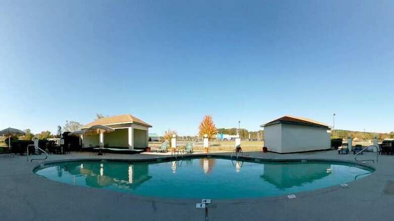 Hotel Comfort Suites Lumberton