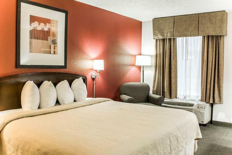 Hotel Quality Inn Roanoke Rapids