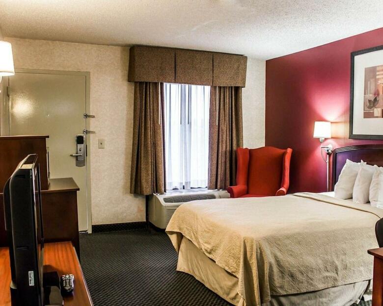 Hotel Quality Inn Roanoke Rapids
