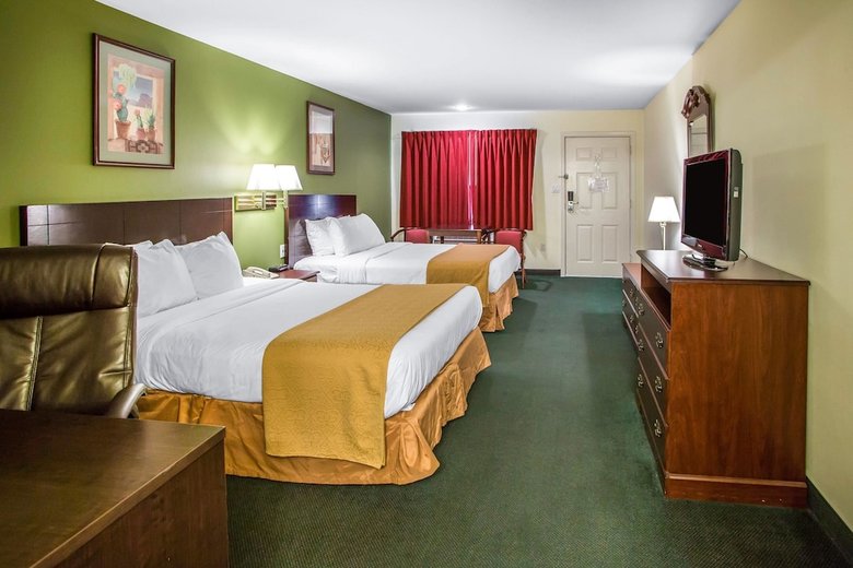 Motel Quality Inn Pleasantville