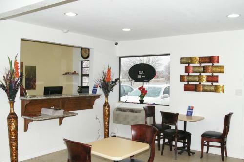 Motel Knights Inn Tulsa