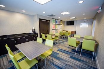 Hotel Holiday Inn Express Tulsa South Bixby
