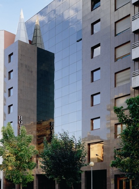 Hotel Carlton Rioja