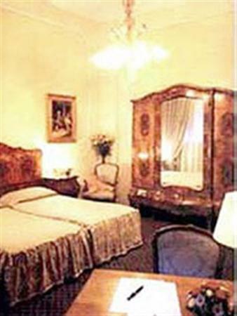 Hotel NH Venezia Santa Lucia