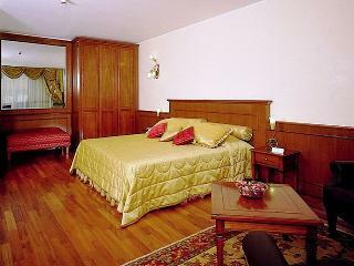 Hotel Leopardi