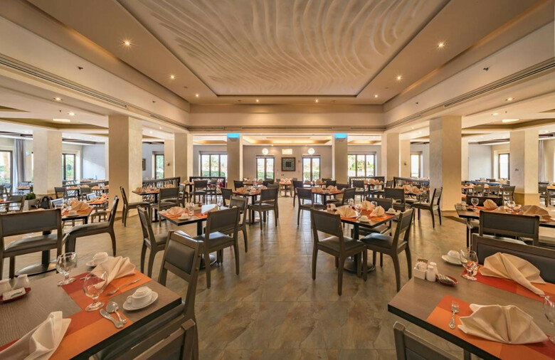 Hotel Grand Tala Bay Resort