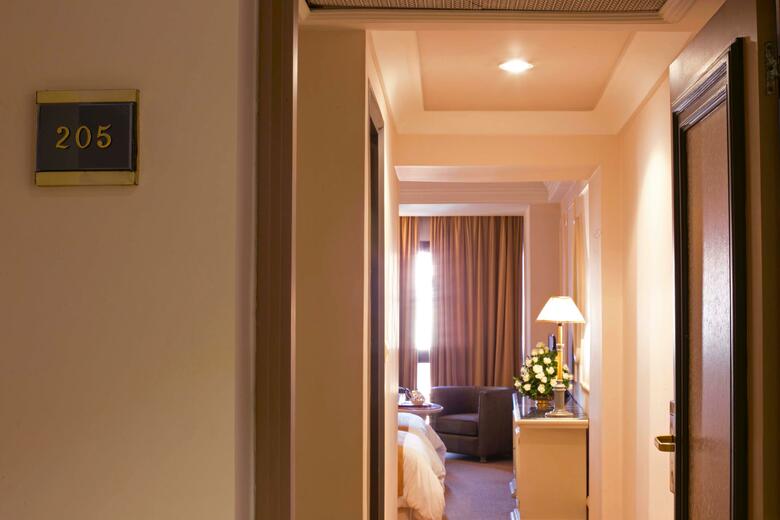 Hotel Nassim