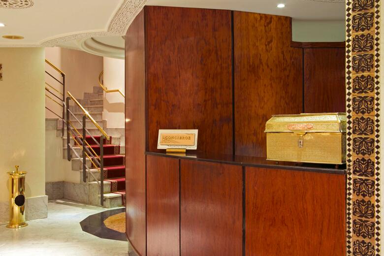 Hotel Nassim