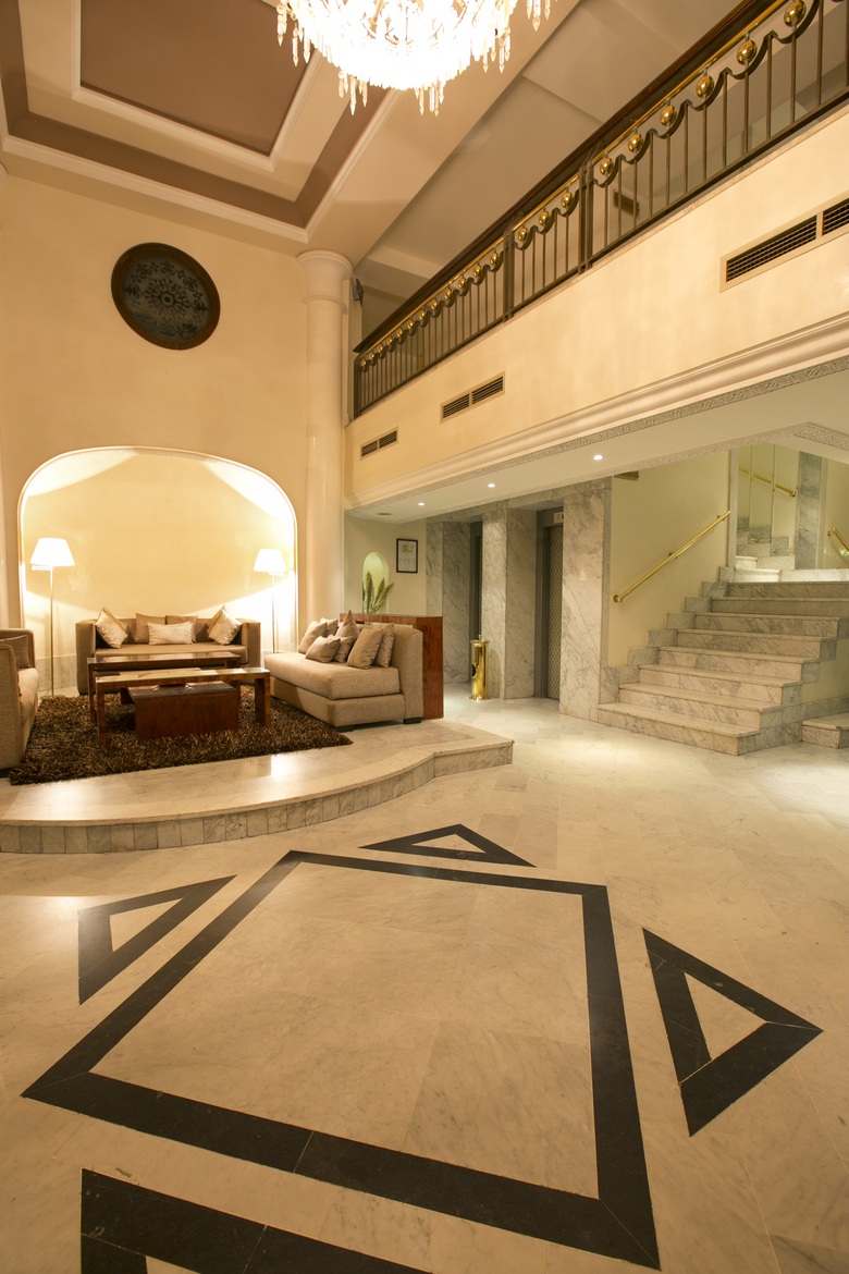 Hotel Nassim