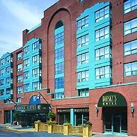 Hotel Cambridge Suites