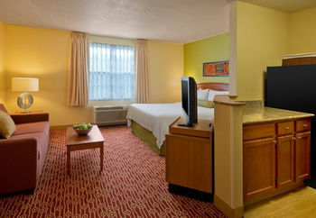 Aparthotel Towneplace Suites By Marriott Cincinnati Blue Ash