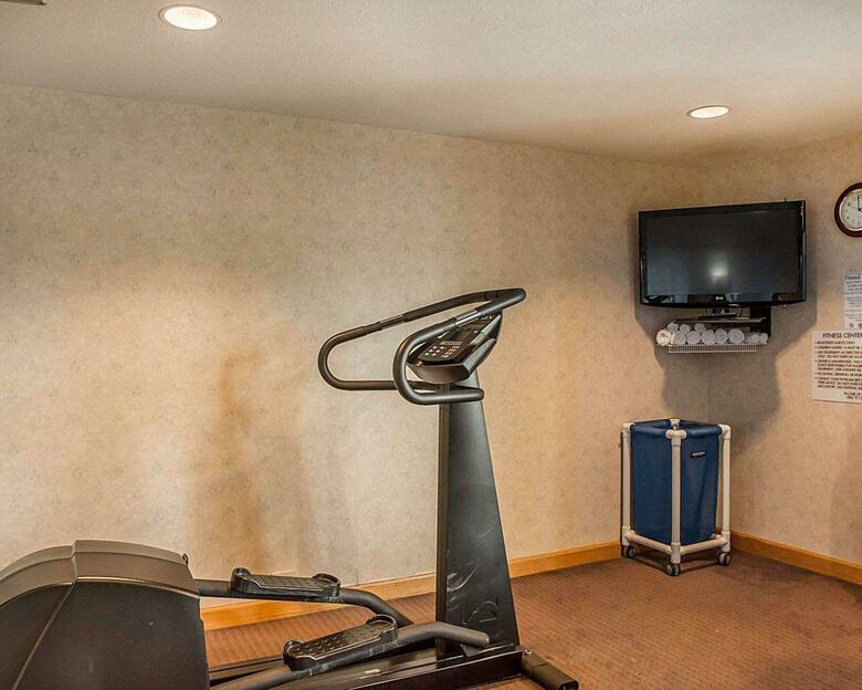 Hotel Quality Inn & Suites