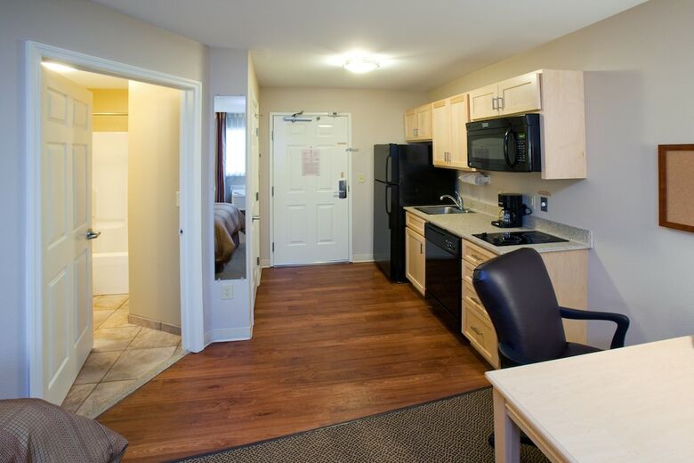 Hotel Candlewood Suites Minot