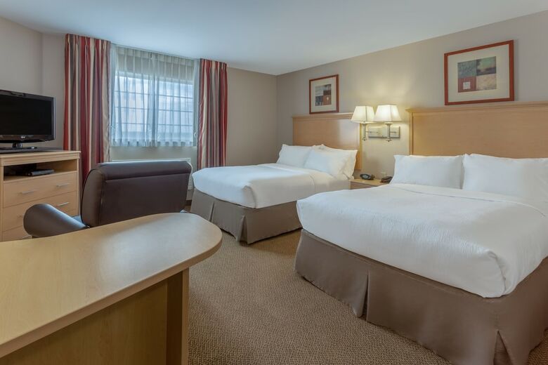 Hotel Candlewood Suites Minot