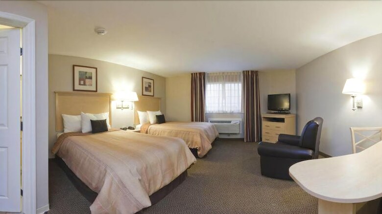 Hotel Candlewood Suites Minot