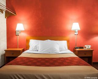 Hotel Econo Lodge Watertown