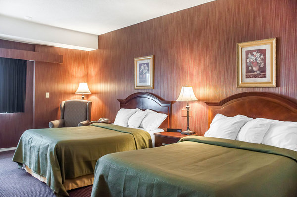 Hotel Quality Inn & Suites At I-81 - Exit 45