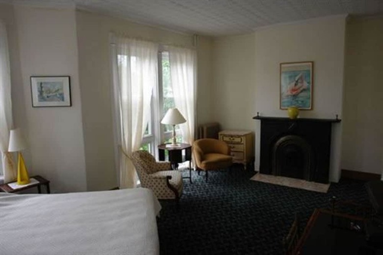 Fort Place Bed & Breakfast