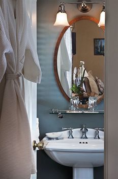 Bed & Breakfast Country Willows Inn