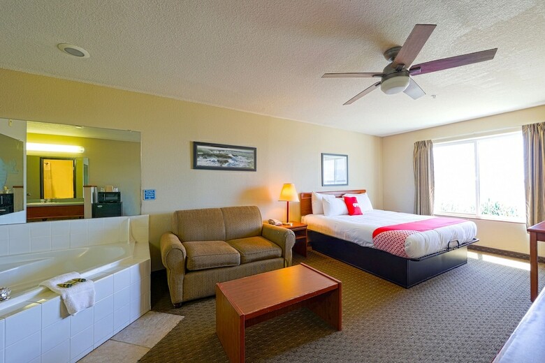 Hotel Siletz Bay Lodge