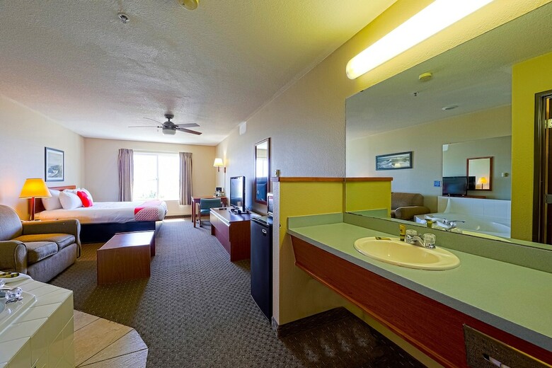 Hotel Siletz Bay Lodge