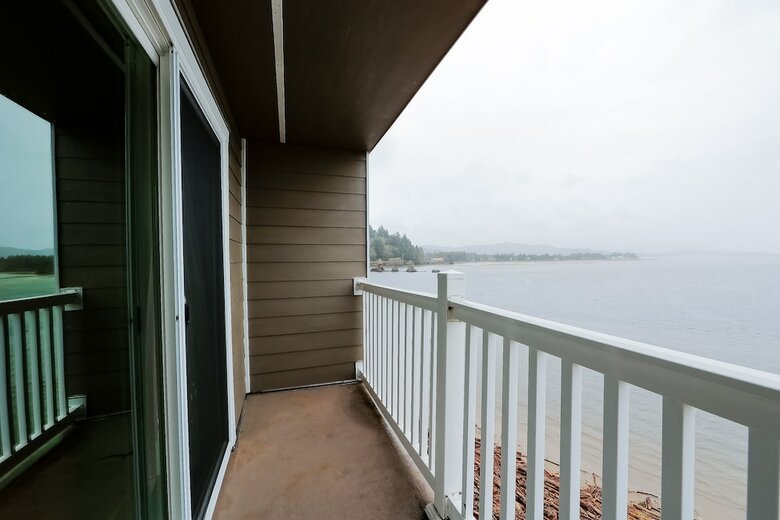 Hotel Siletz Bay Lodge