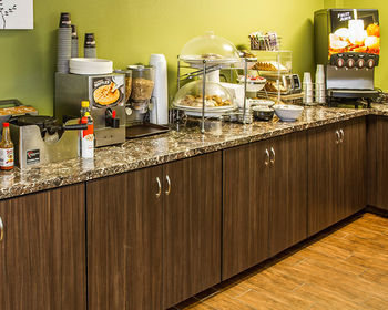 Hotel Sleep Inn & Suites