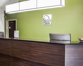 Hotel Sleep Inn & Suites
