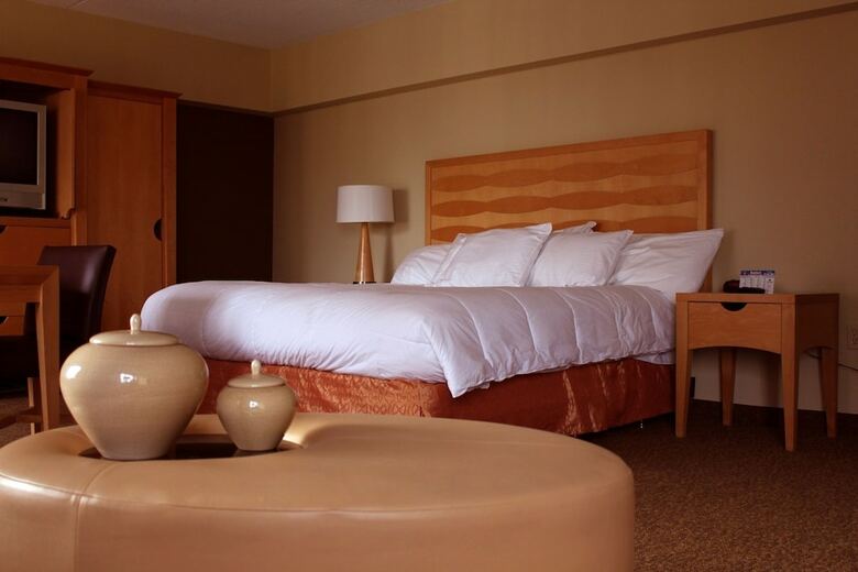 Avalon Hotel & Conference Center