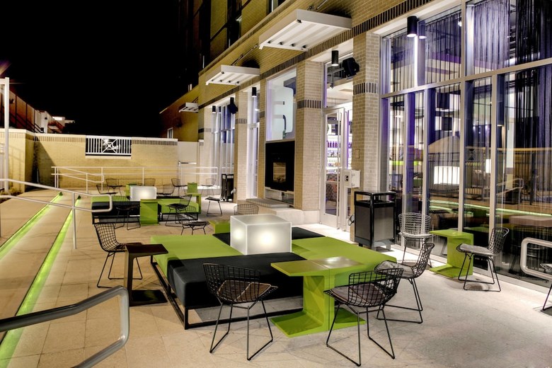 Hotel Aloft Austin At The Domain