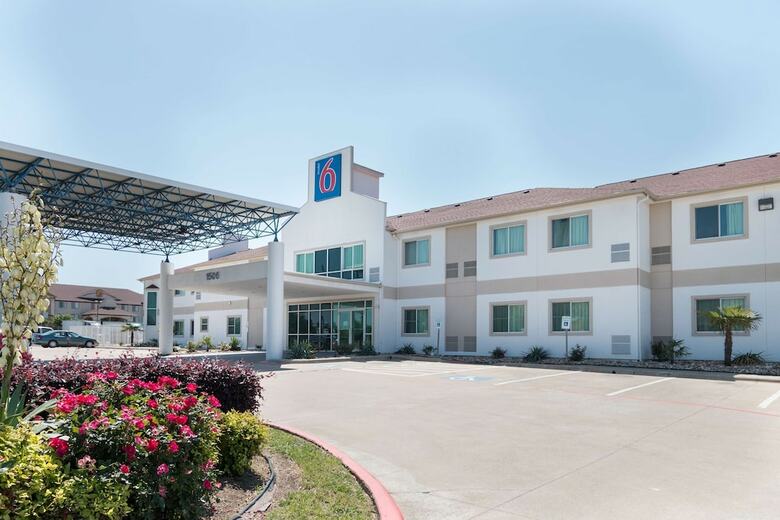 Hotel Motel 6 Hillsboro