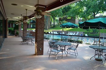 Magnuson Grand Hotel And Conference Center Tyler