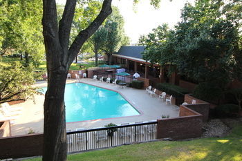 Magnuson Grand Hotel And Conference Center Tyler