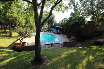 Magnuson Grand Hotel And Conference Center Tyler