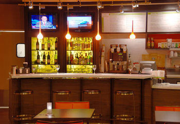 Hotel Courtyard By Marriott College Station