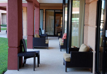 Hotel Courtyard By Marriott College Station