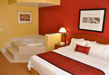 Hotel Courtyard By Marriott College Station