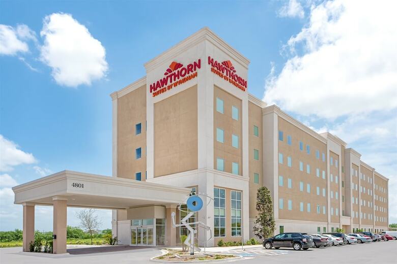 Hotel Hawthorn Suites By Wyndham Mcallen