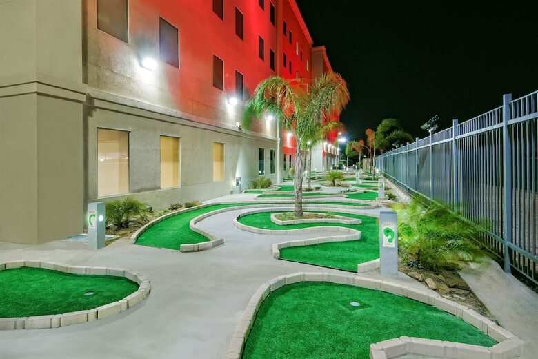 Hotel Hawthorn Suites By Wyndham Mcallen
