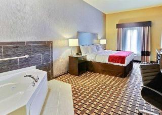 Hotel Comfort Suites