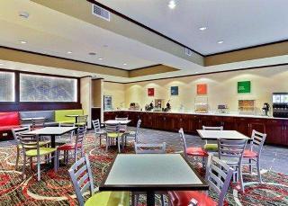 Hotel Comfort Suites
