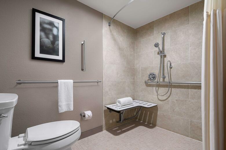 Doubletree By Hilton Hotel Philadelphia - Valley Forge