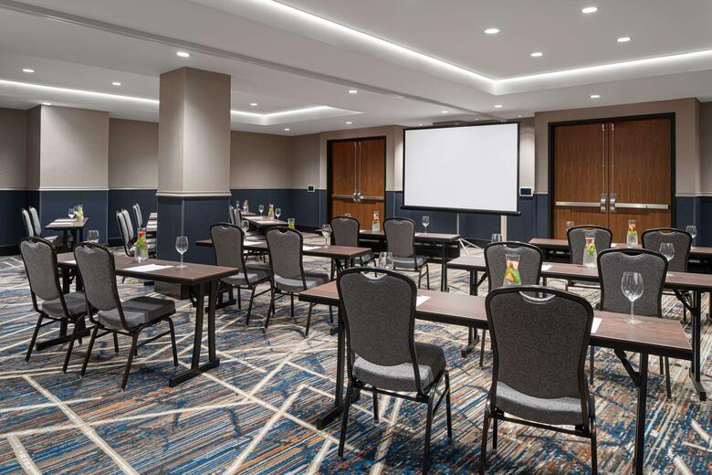 Doubletree By Hilton Hotel Philadelphia - Valley Forge