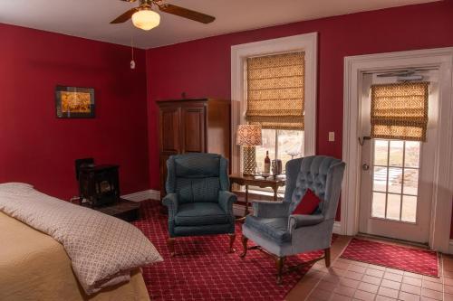 Grape Arbor Bed And Breakfast